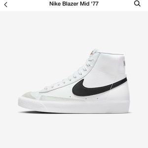Nike blazers mid